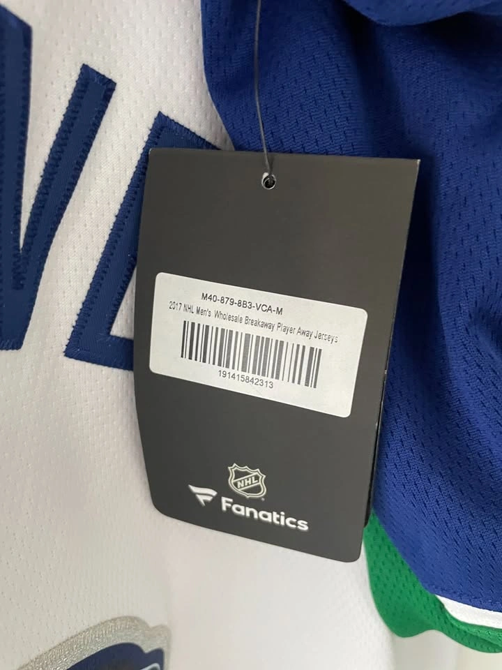 Vancouver Canucks Fanatics Men's Breakaway Jersey Size M NEW - photo 4
