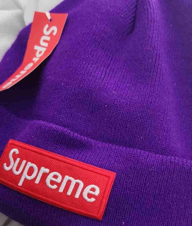 NEW W TAGS Supreme Box Logo Beanies
