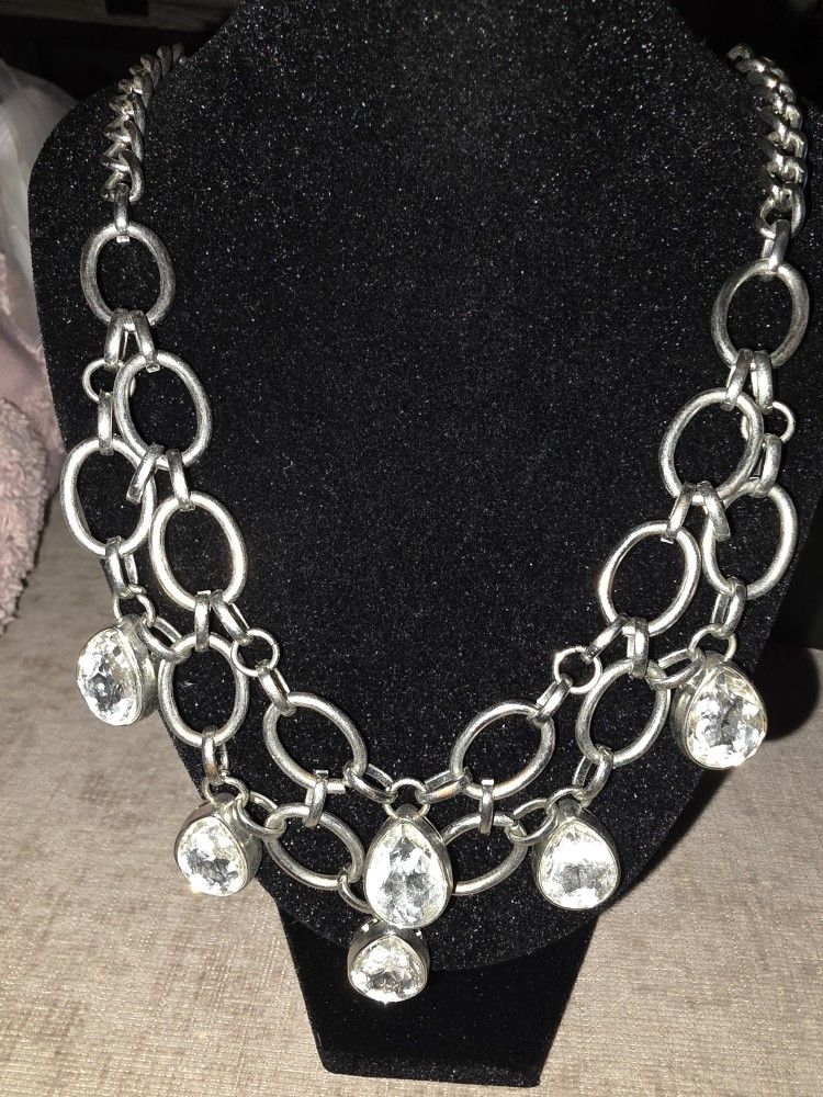 VINTAGE NECKLACE