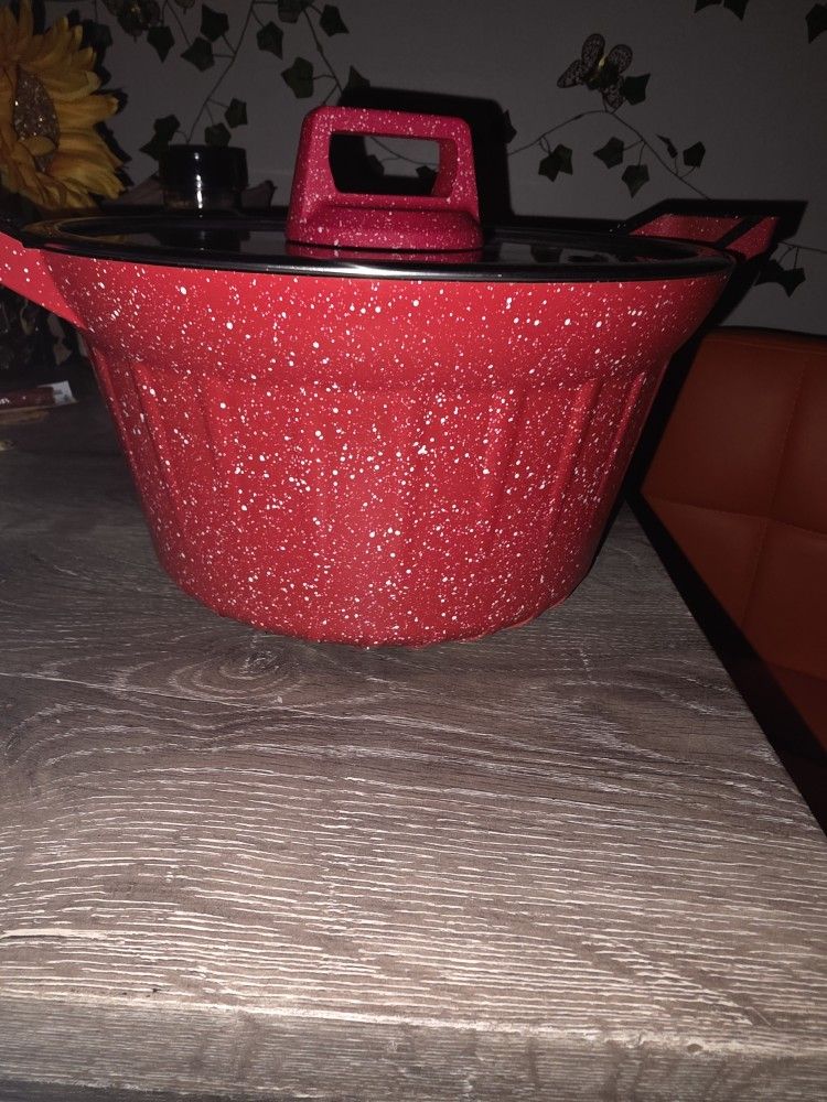 Cast Aluminum Dutch Pot w/glass Lid