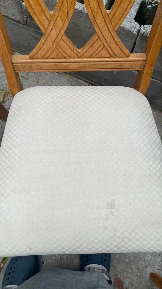 6 Solid wooden dining chairs image indicator(6)