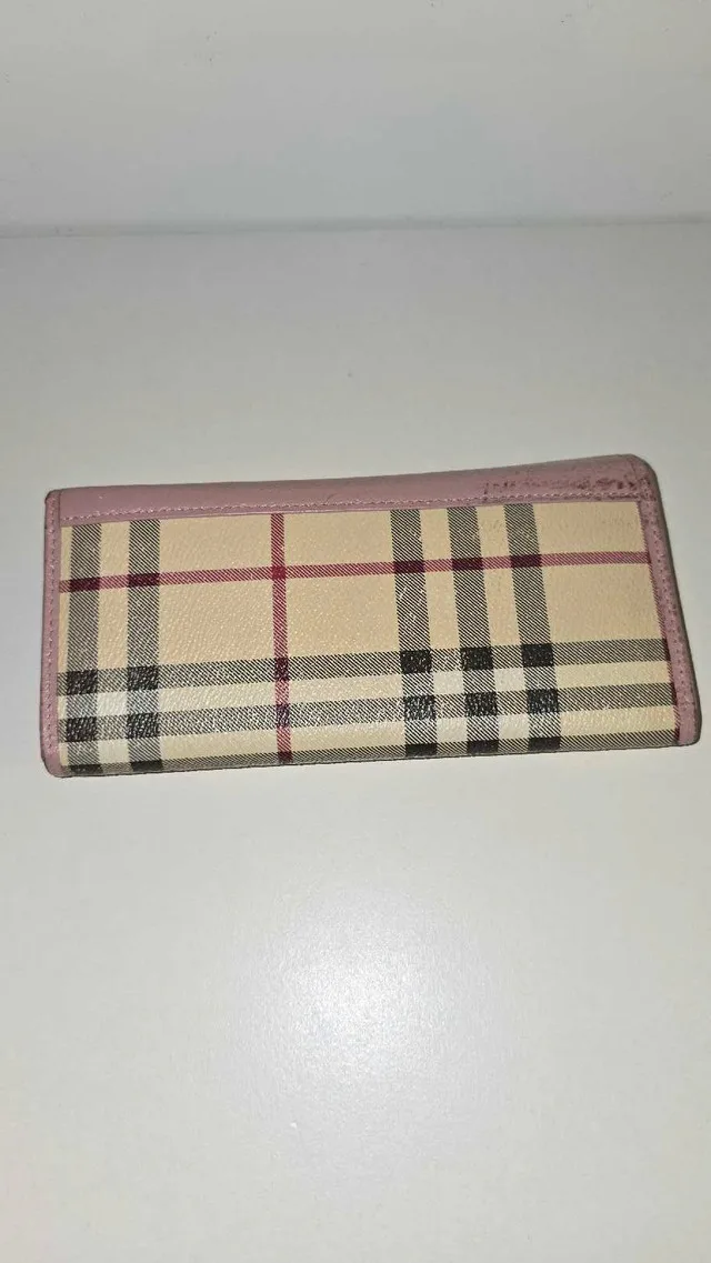 Burberry Wallet thumbnail