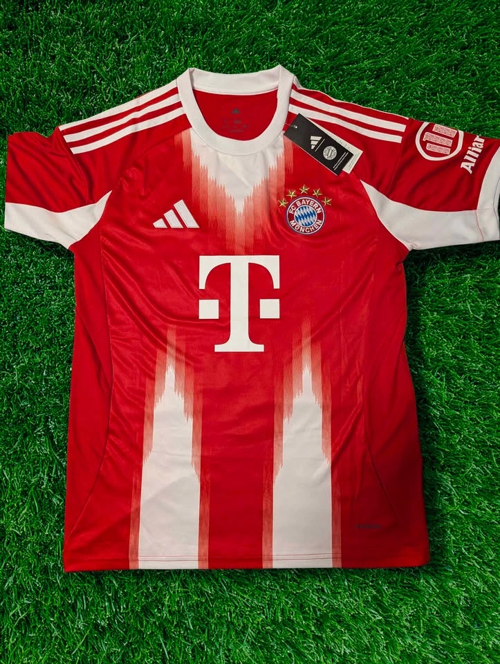 Bayern Kane & Barcelona Jersey - photo 2
