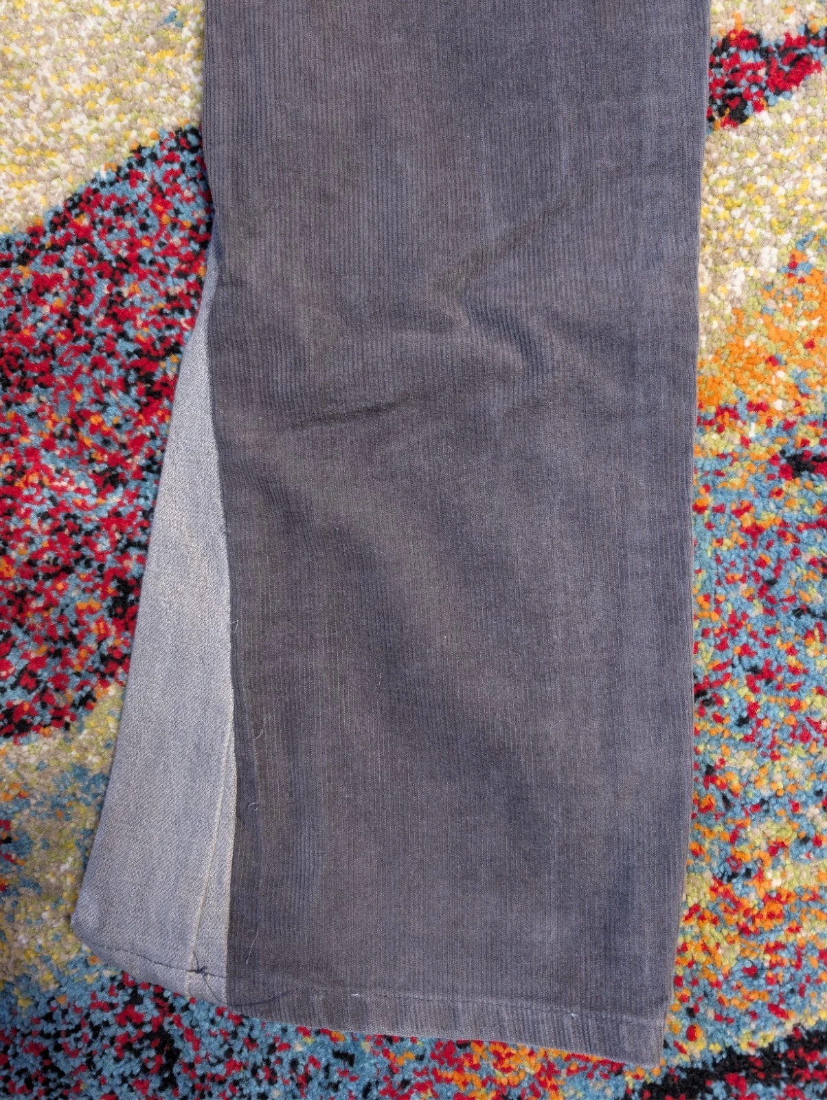 Helmut Lang Gray Corduroy Cargo Flared Jeans - Size 32 - photo 5
