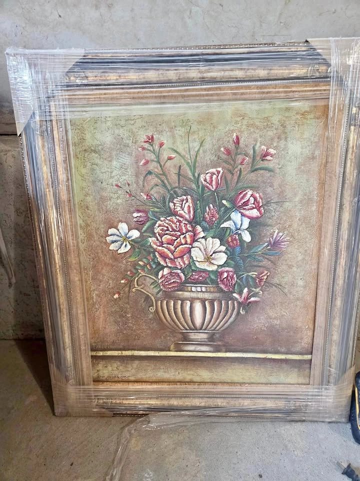 Wall Art and Paintings