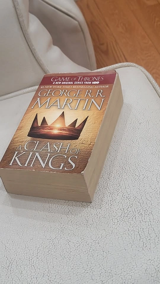 A Clash of Kings – Paperback $10 - photo 3