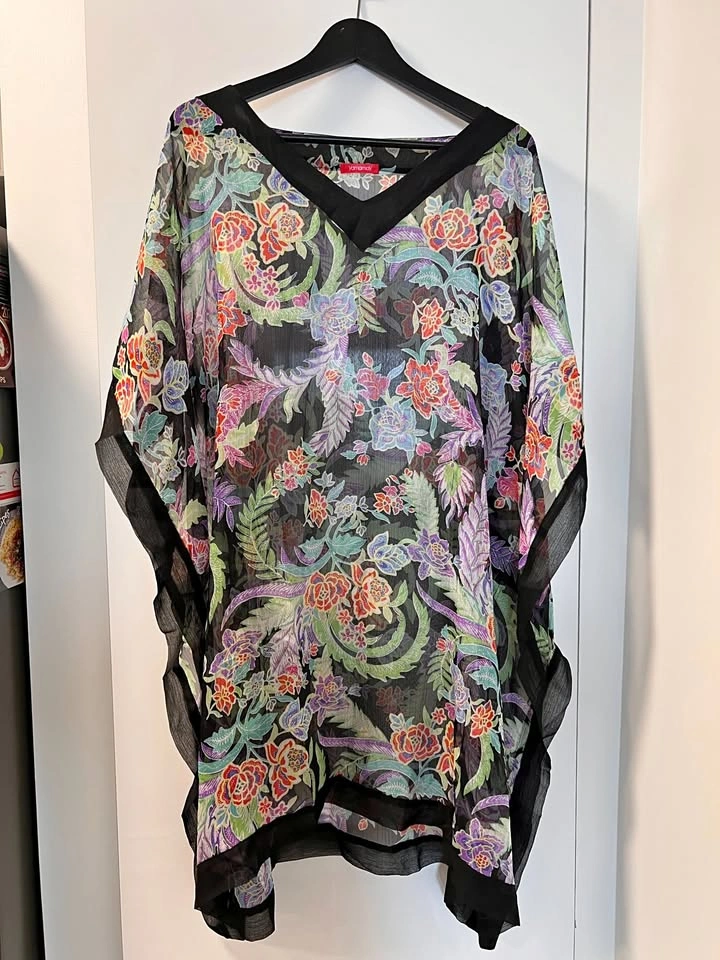 Yamamay Chiffon Swimsuit Cover Up - Black & Floral