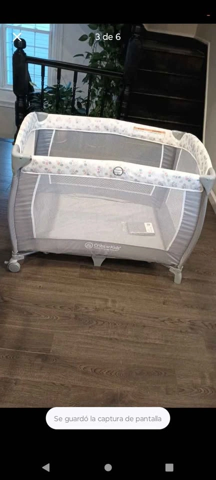 Playpen with Changer and 2 Mattress Protectors - photo 4