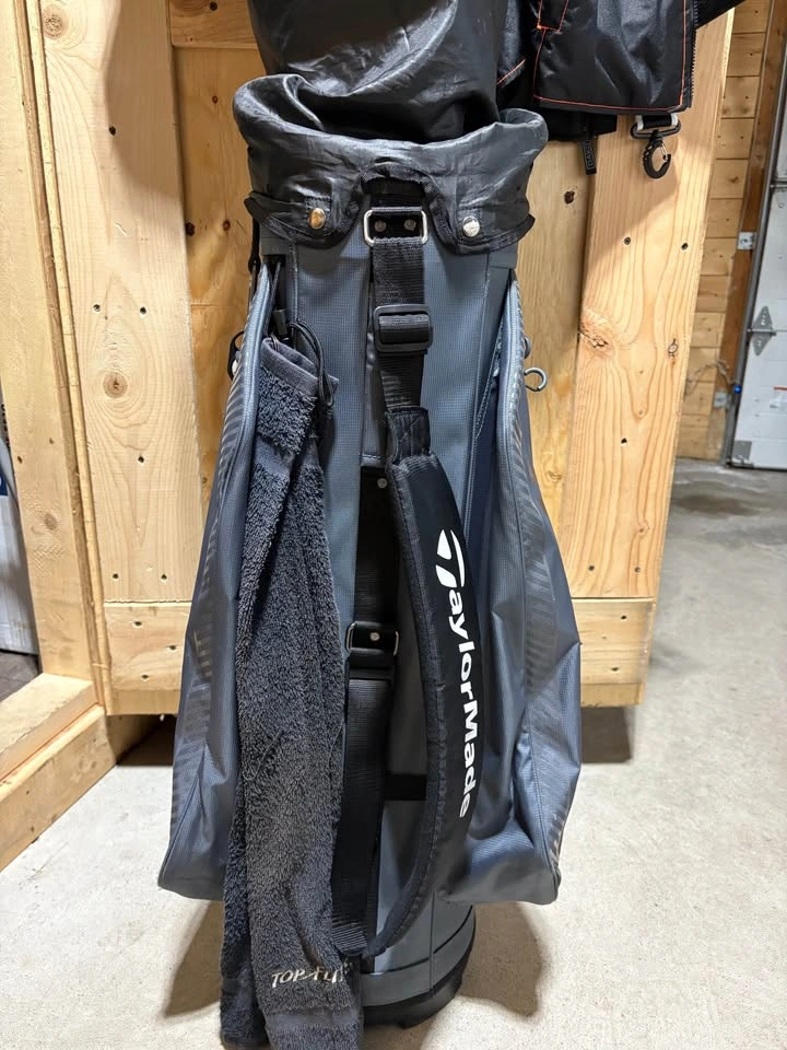 TaylorMade 2023 Golf Cart Bag - photo 2