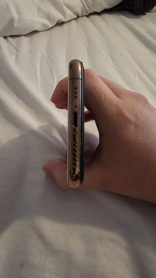 iPhone XS 256gb - photo 2