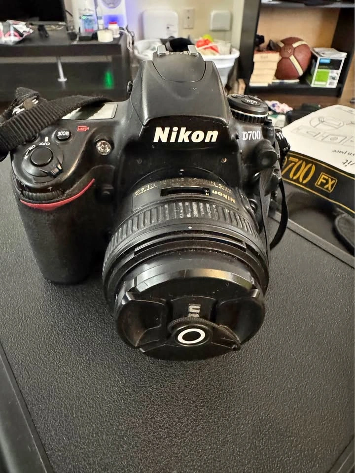 Nikon D700 DSLR Camera
