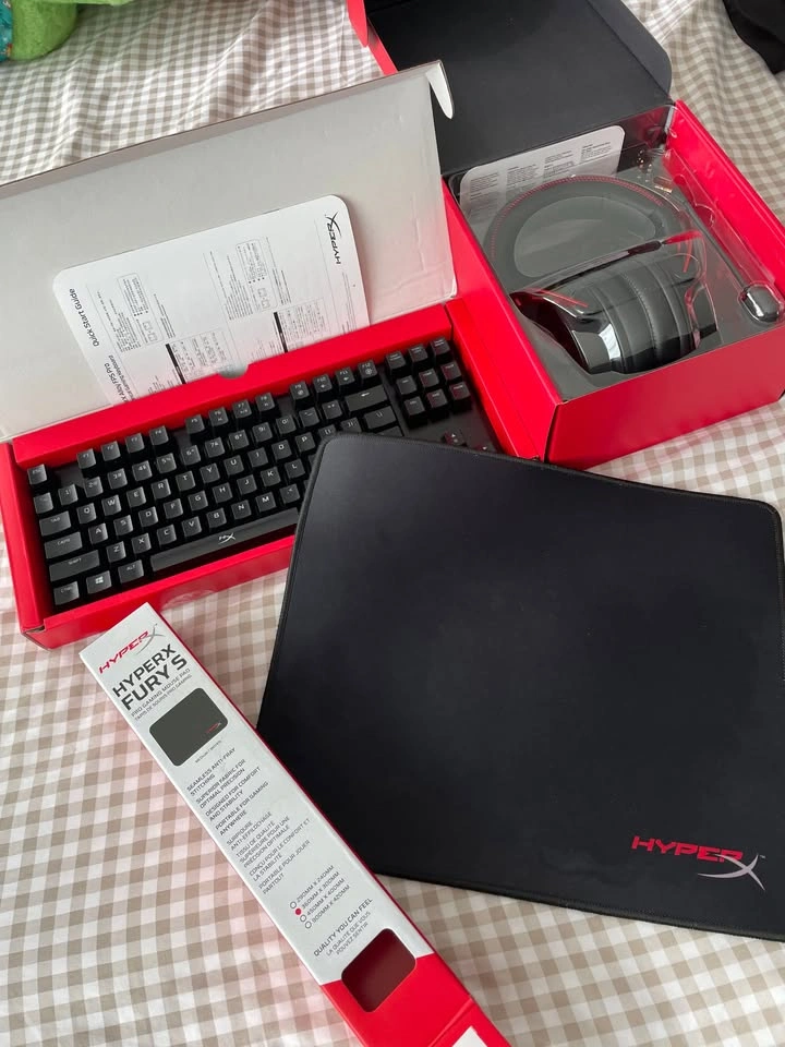 Hyper X bundle [RED]