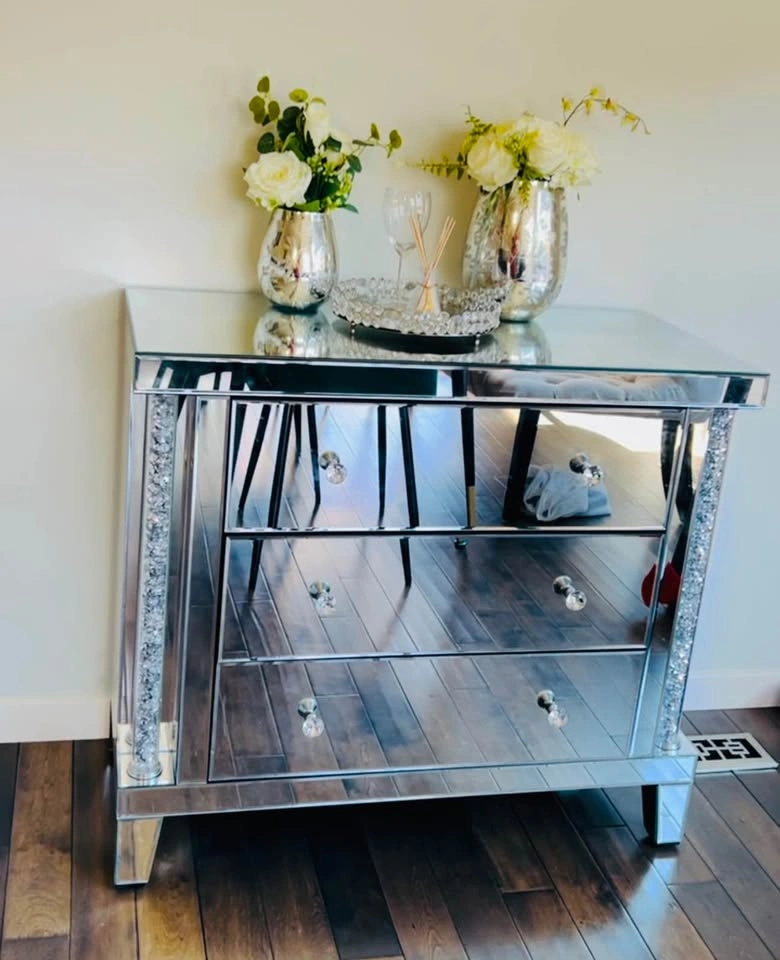 Mirrored 3 Drawer Dresser Silver Acrylic Diamond Panels - photo 2
