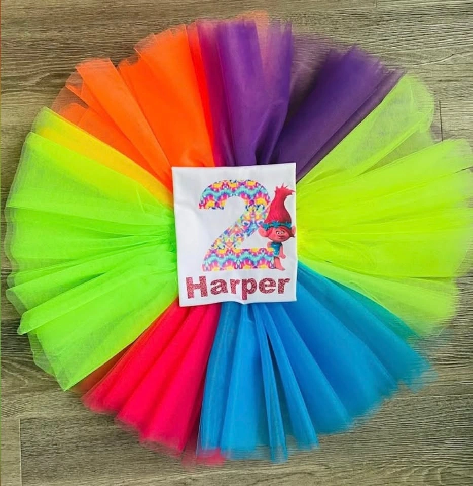 Themed Birthday Outfits - photo 4