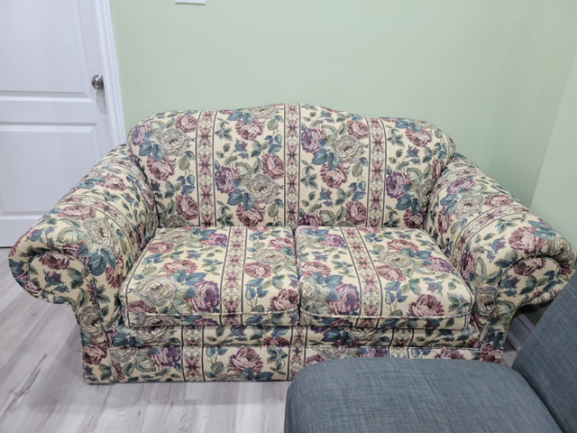 Floral Love Seat Sofa