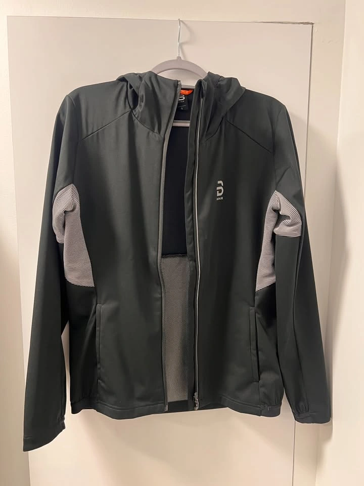 Daehlie Protection Women's Running Jacket Black - photo 5