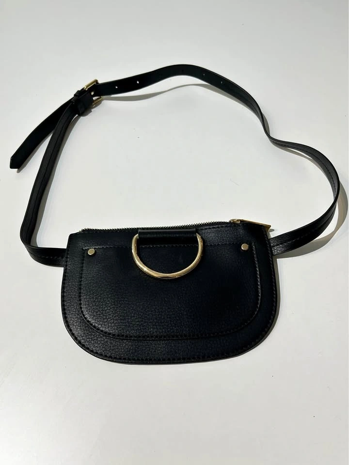 Zara Black Belt Bag