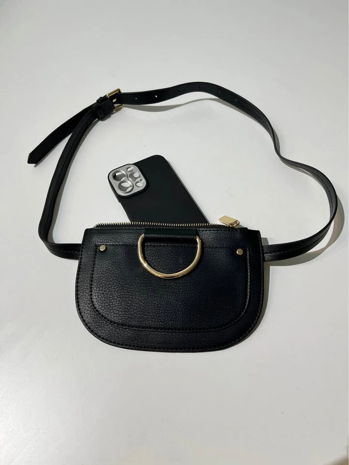 Zara Black Belt Bag - photo 4