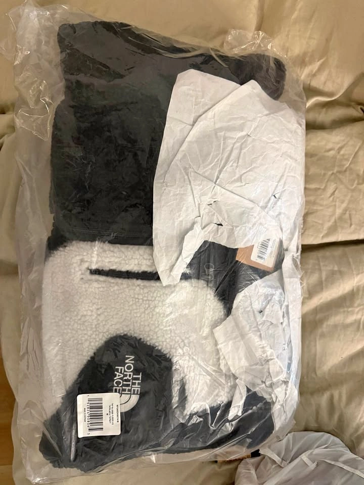 Sealed Supreme x TNF S-Logo Hooded Fleece Jacket - Black - M