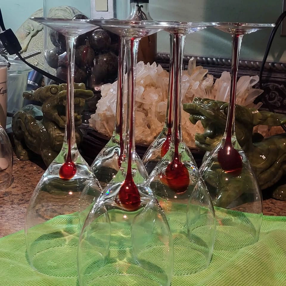Vintage Pier 1 Blood Tear Drop Wine Glasses - photo 2