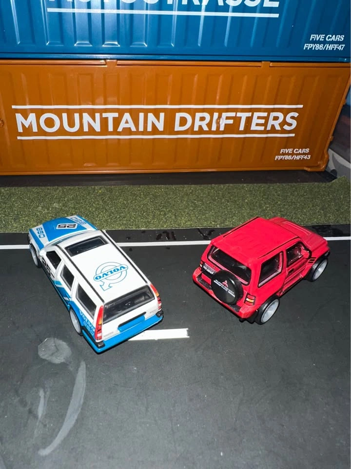 Loose Hotwheels Premium - photo 4