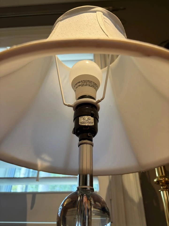 Glass & Chrome Table Lamp - photo 3