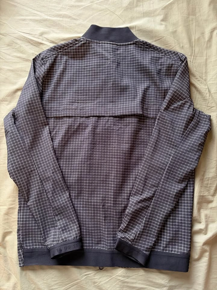 Nike Women's Dark Gray Grid Pattern Bomber Jacket S - photo 2