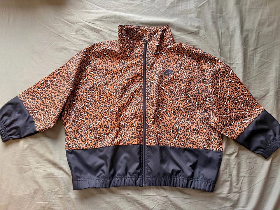 Nike Women's Leopard Print Full-Zip Jacket Small