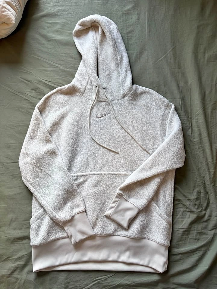 Nike Women’s Cream Sherpa Hoodie XS