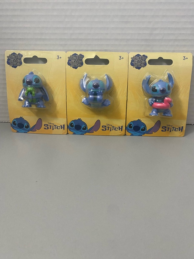 Disney Stitch Figures - photo 3