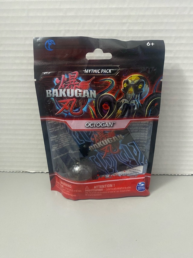 Bakugan Mythic Packs - photo 3