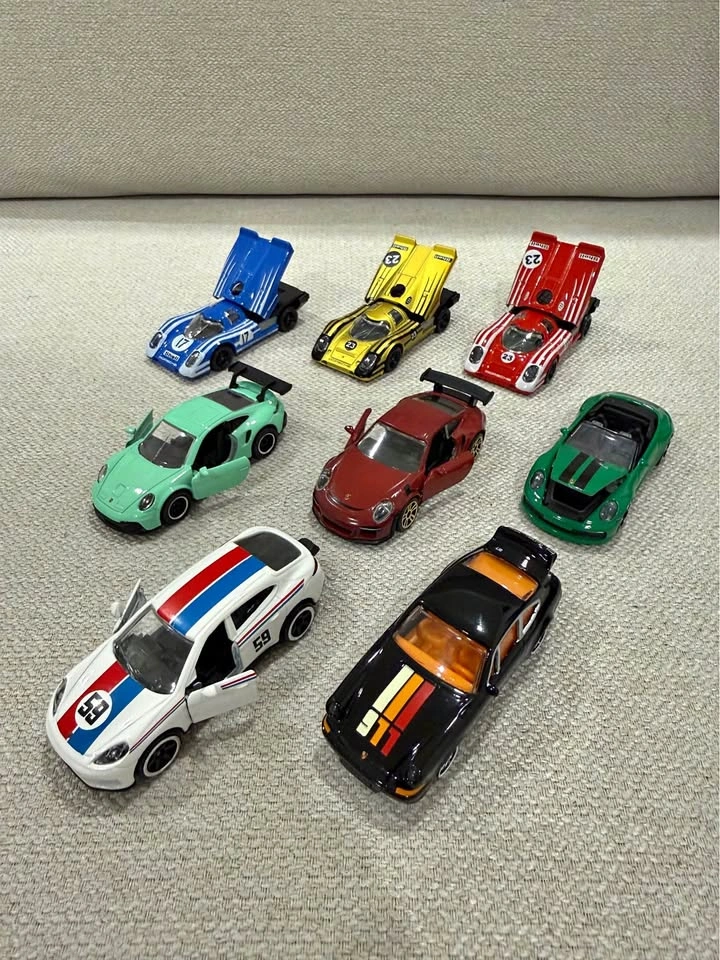 Porsche 1:64 Diecast Majorette Collection - 8 pcs
