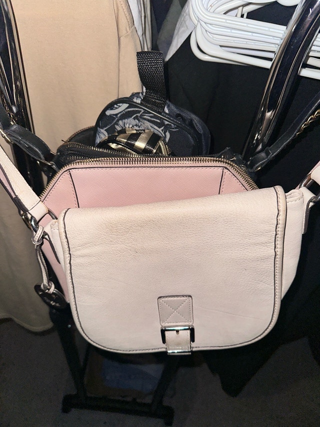 Woman’s Purses & Handbags - $1 Each