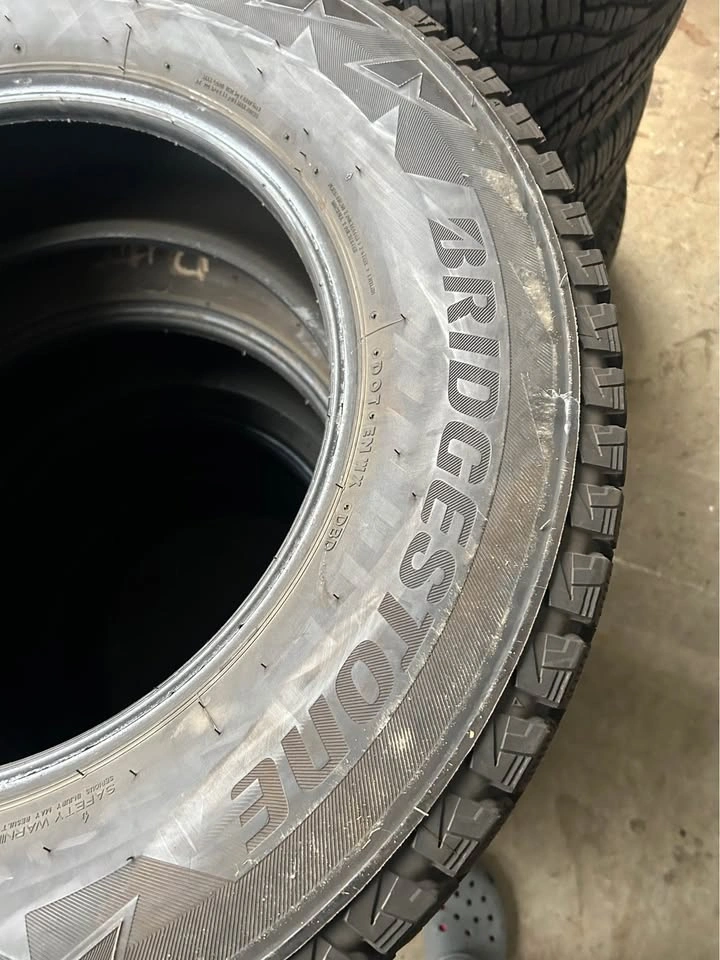 245/70R17 Bridgestone Blizzak 90% - photo 5