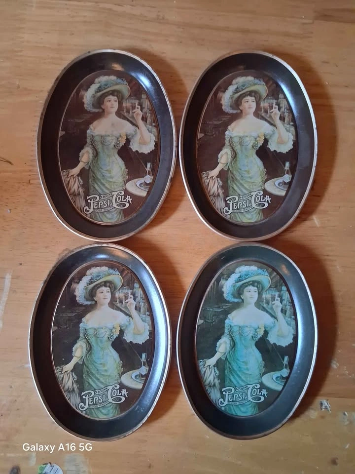 CLASSIC PEPSI COLA COASTER SET - photo 2