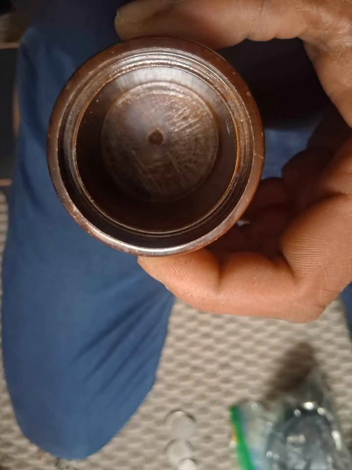 Genuine Mini Stinkwood Barrel - photo 3