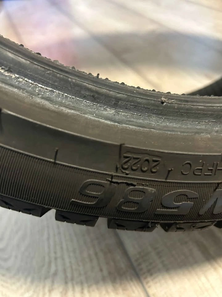 225/40R18 Ovation Tires | 95% Tread - photo 5