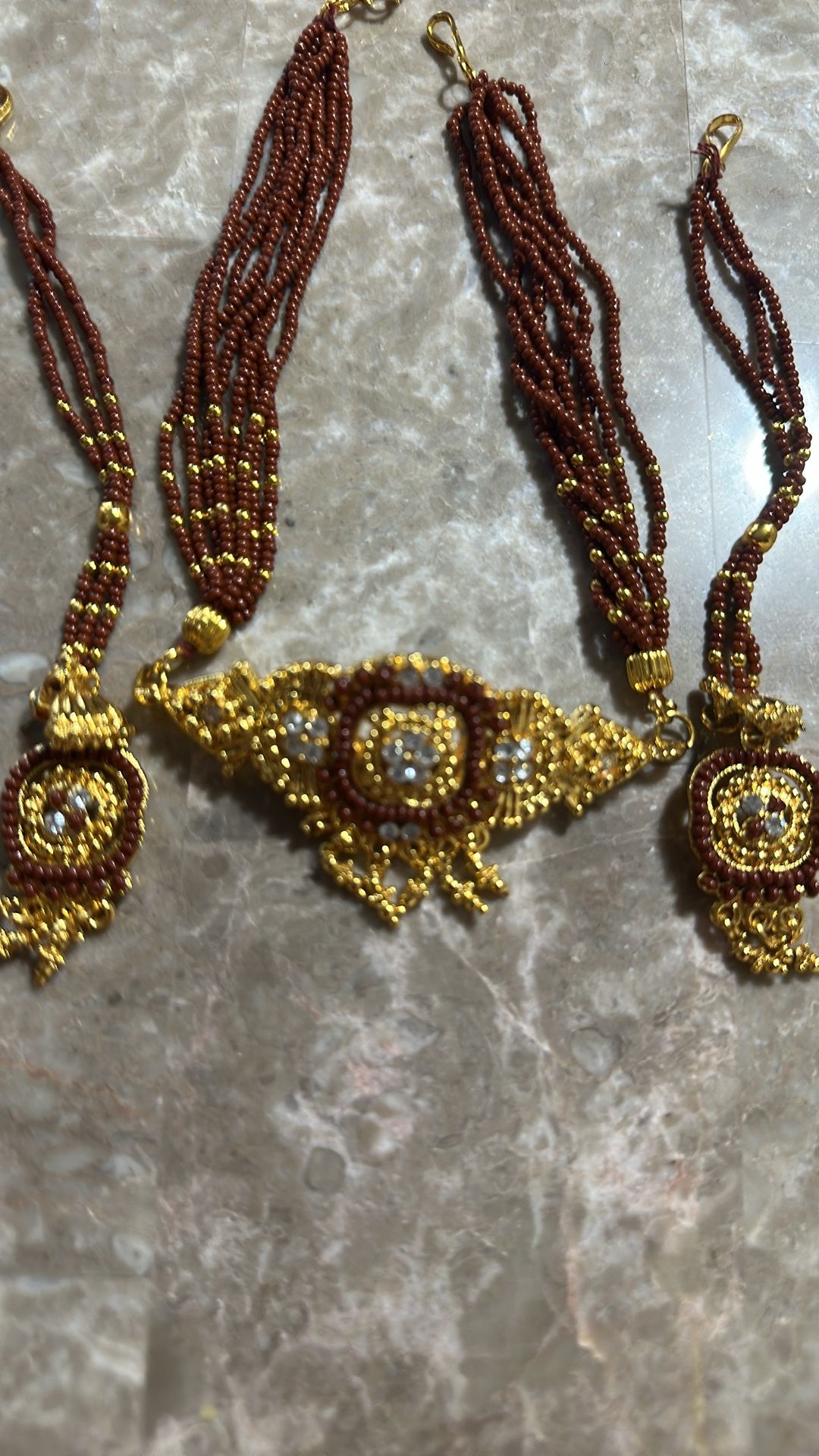 Indian jewelry. Brown and gold work. Necklace and earrings set. - photo 2