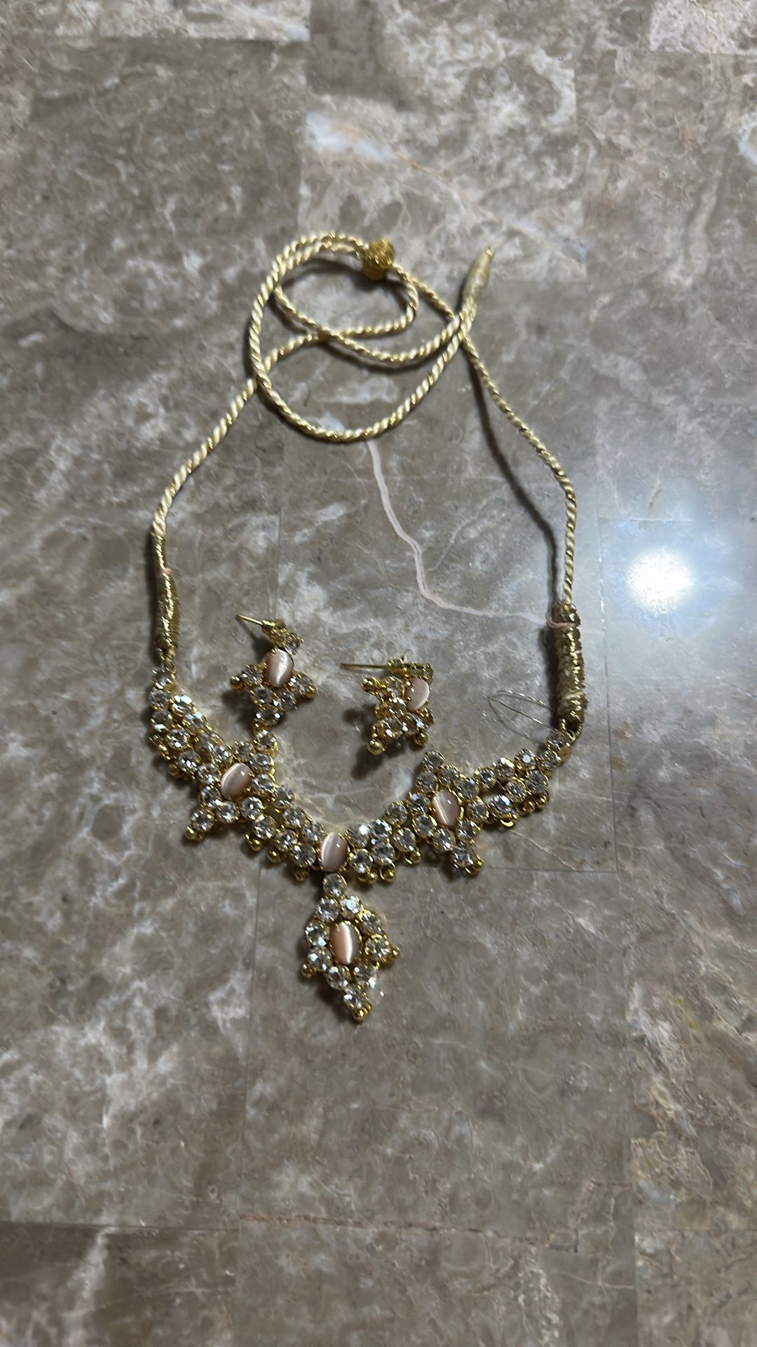 Set with necklace and earrings