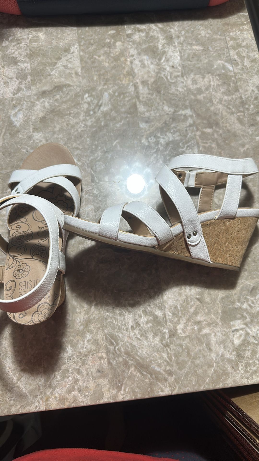 Beautiful White Wedge Heels - Size 7 - photo 2