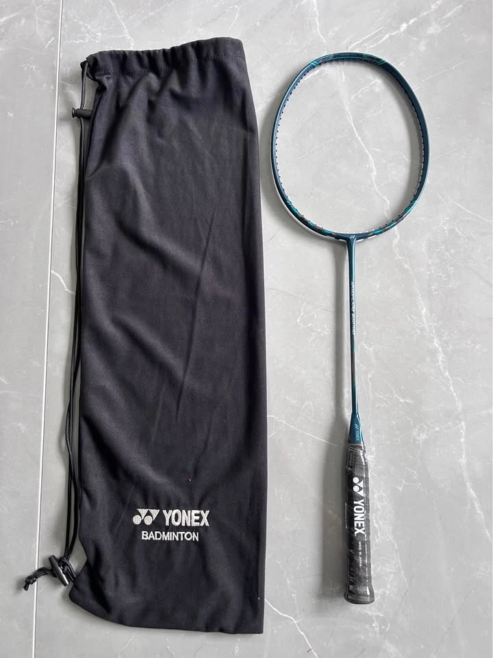 Yonex 800 Pro Racquet JPN version 3UG5
