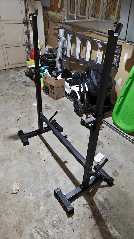 Adjustable Squat Rack