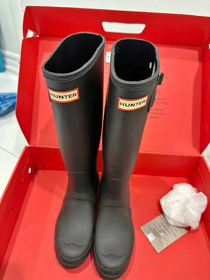 Hunter women Original Tall isulated boot (Black) thumbnail
