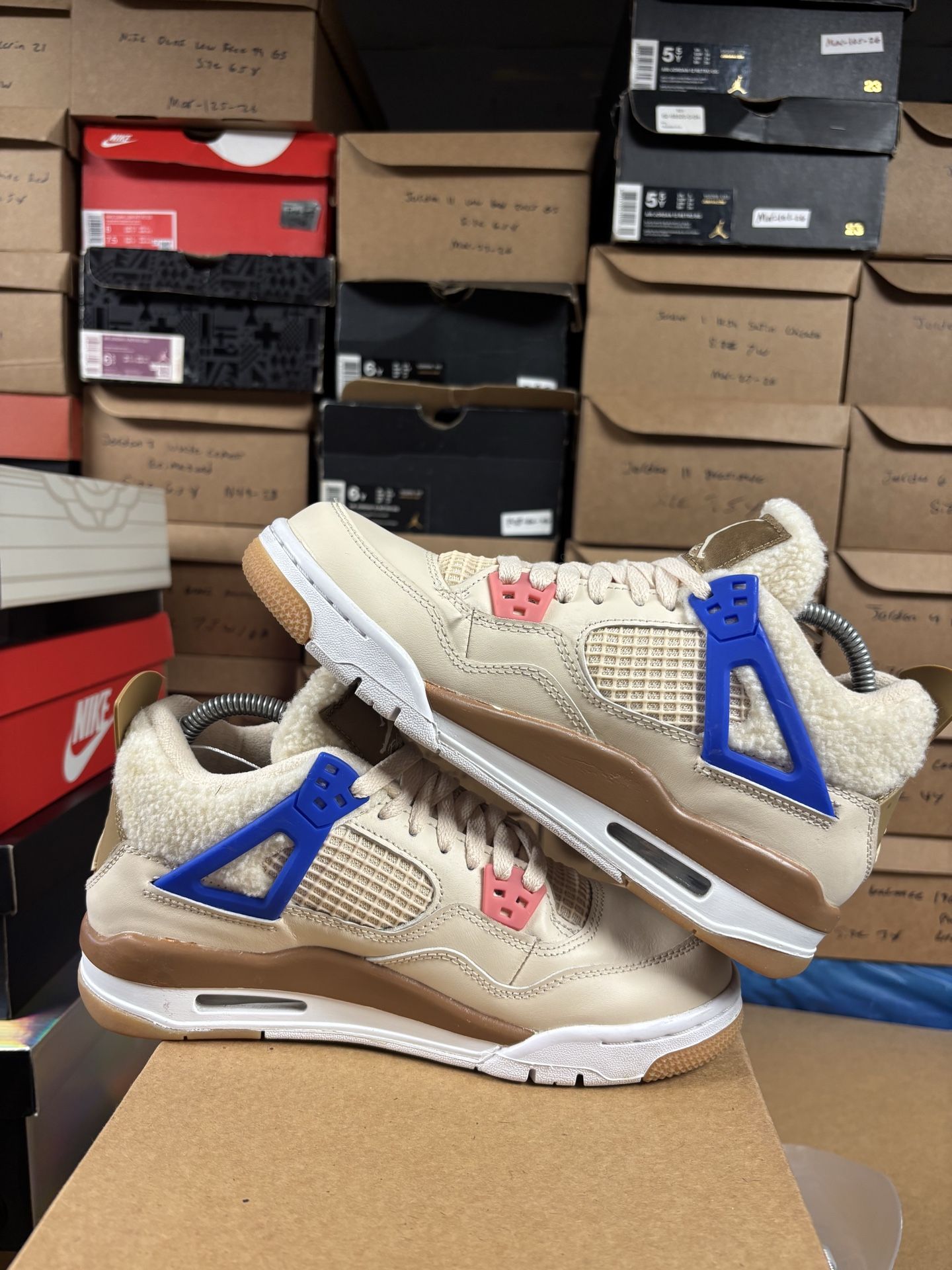 Air Jordan 4 Where The Wild Things Are GS - photo 5