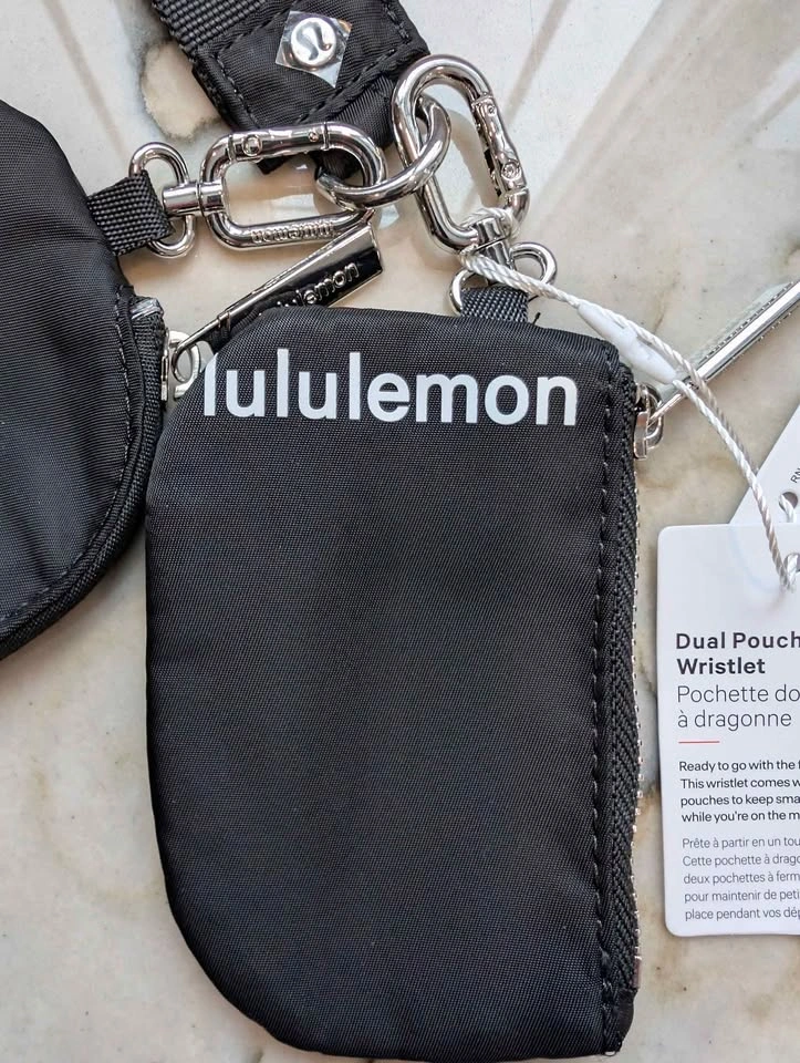 Lululemon Dual Pouch Wristlet - photo 2