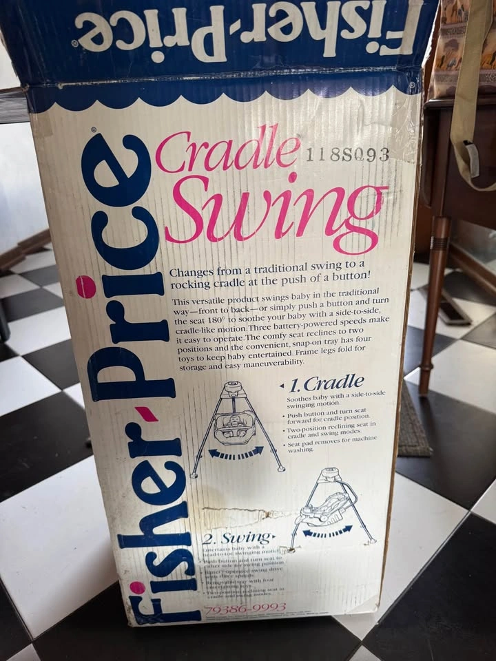 Fisher-Price Cradle Swing - photo 4