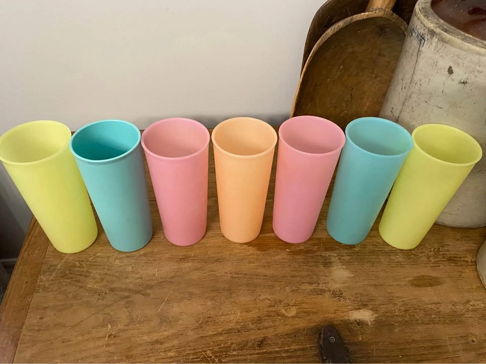 Vintage Tupperware Pastel Stacking Tumblers Set of 7 - photo 3