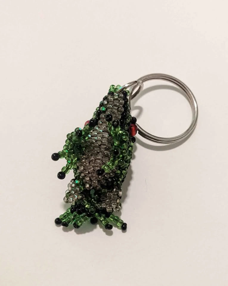 Beaded frog keychain - photo 3