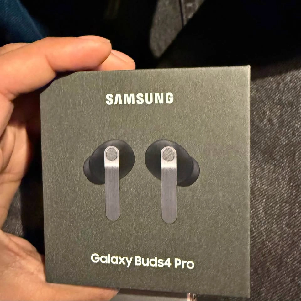 Samsung Galaxy Buds4 Pro