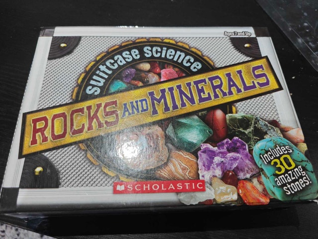 Suitcase Science Rocks Minerals - photo 4